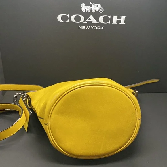 Coach Duffle 16 Bucket Original Legacy Vintage Purse Bag Crossbody Leather Yello - Picture 5 of 6